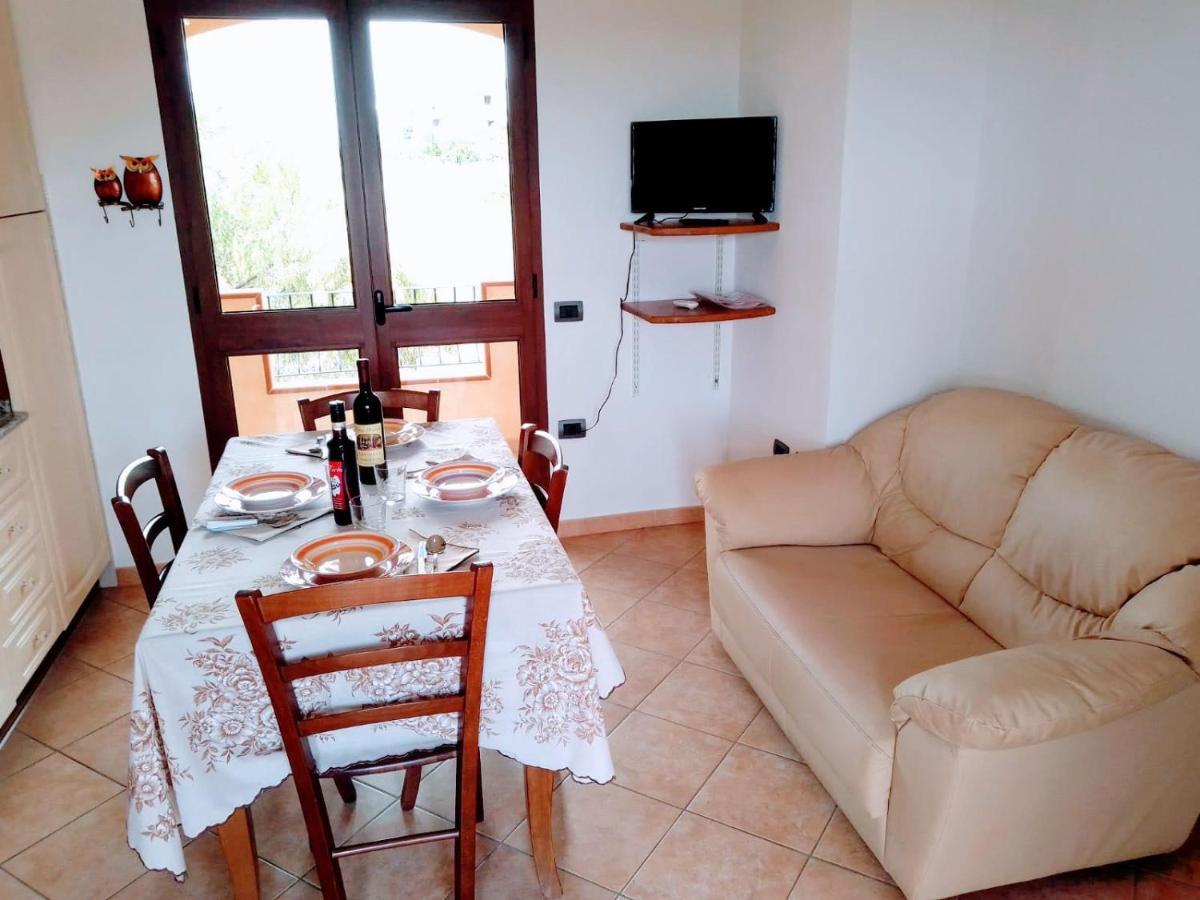 Residenza Rosa Maria Apartman Orosei Kültér fotó