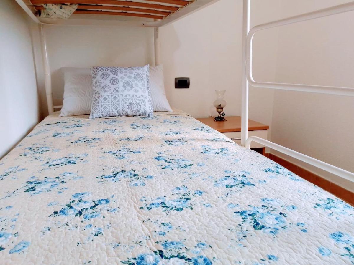 Residenza Rosa Maria Apartman Orosei Kültér fotó