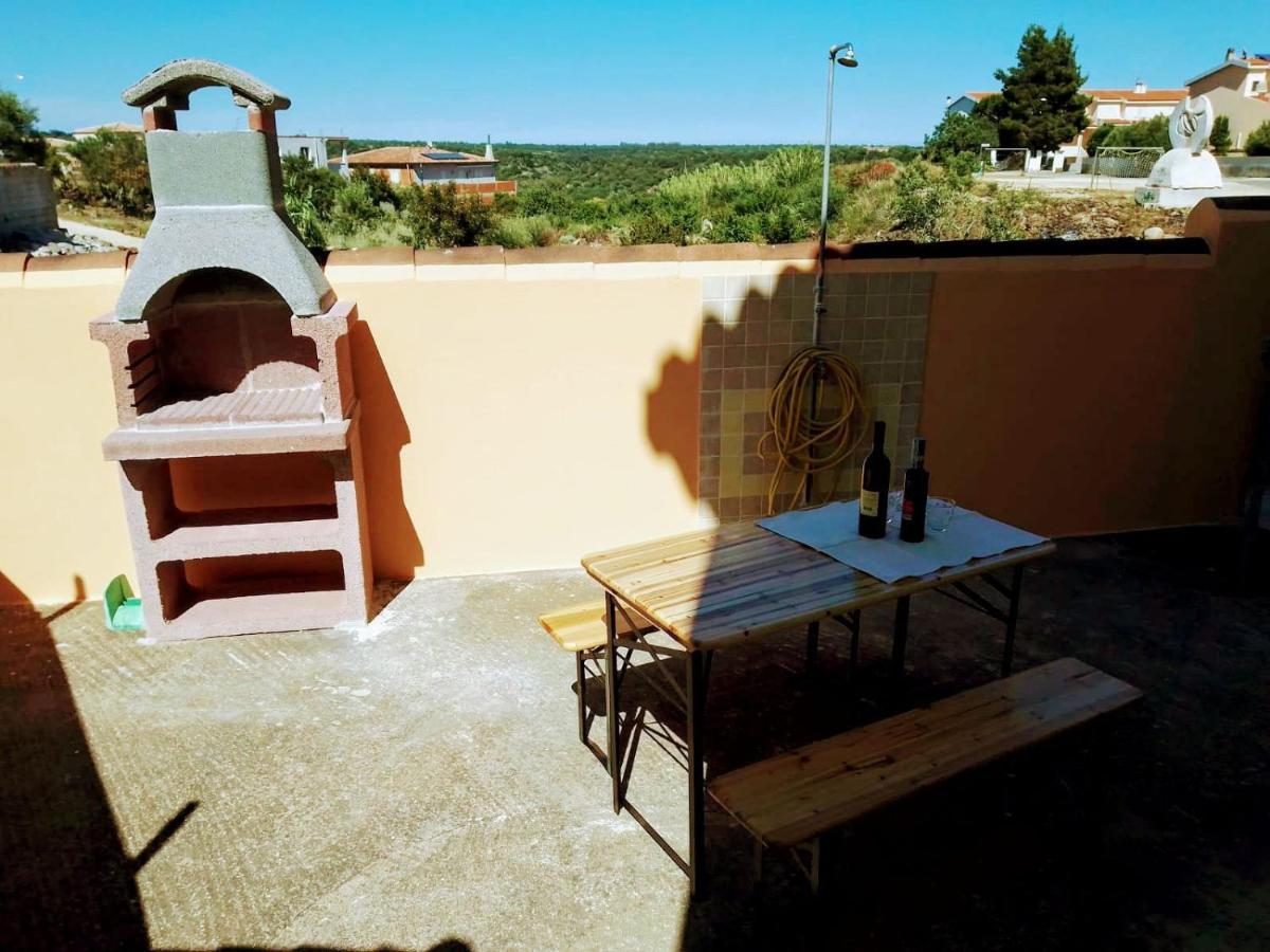 Residenza Rosa Maria Apartman Orosei Kültér fotó